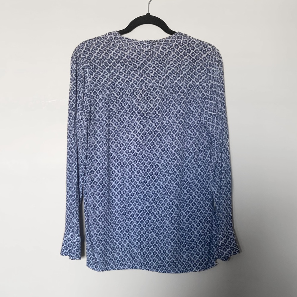H&M Blouse - Picture 2 of 6